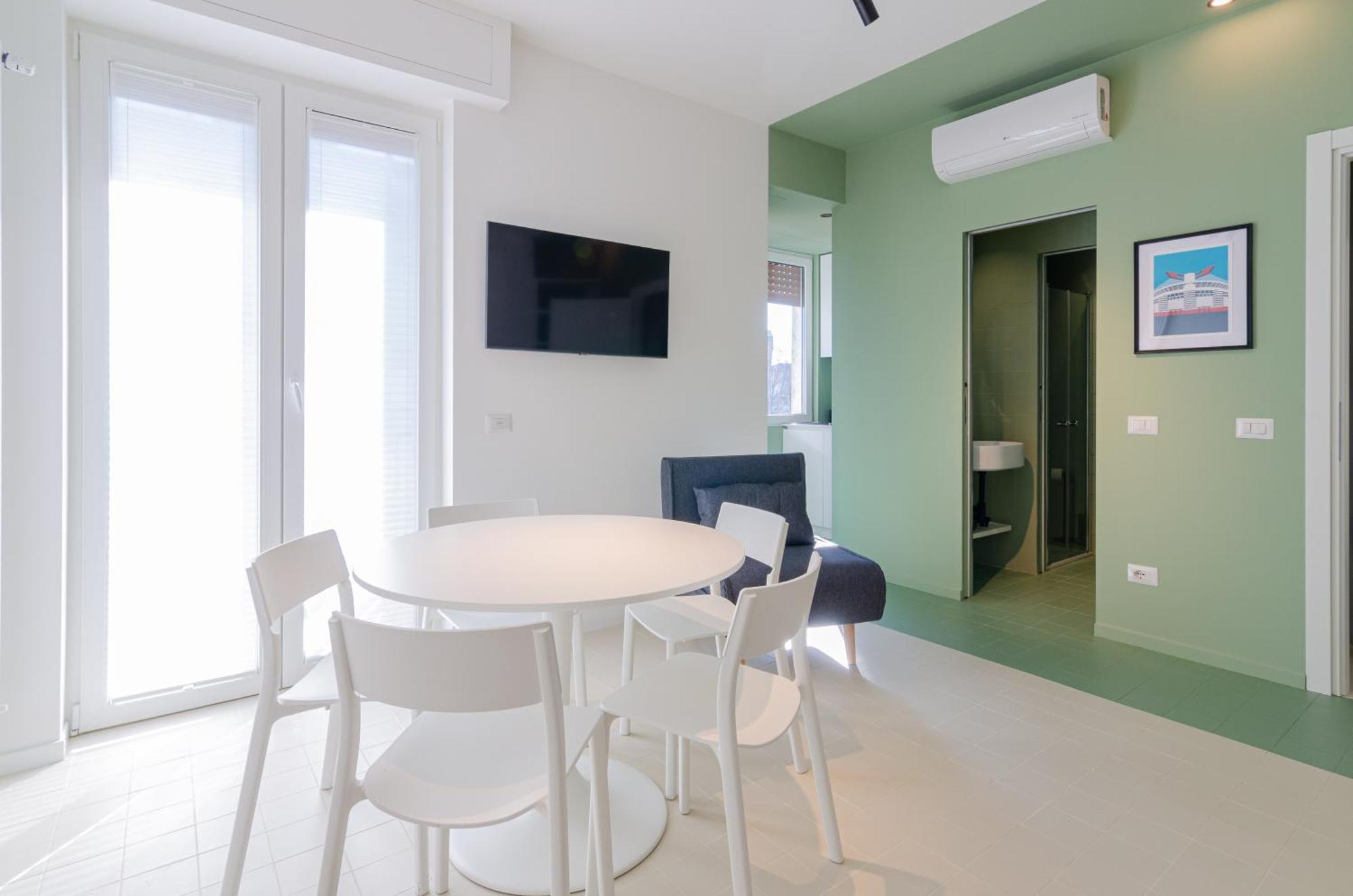 San Siro Blue Flat * Milaan